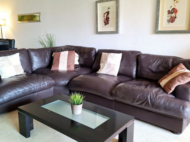 2 Schlafzimmer Apartment in La Duquesa