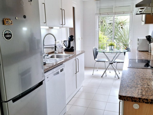 2 Schlafzimmer Apartment in La Duquesa