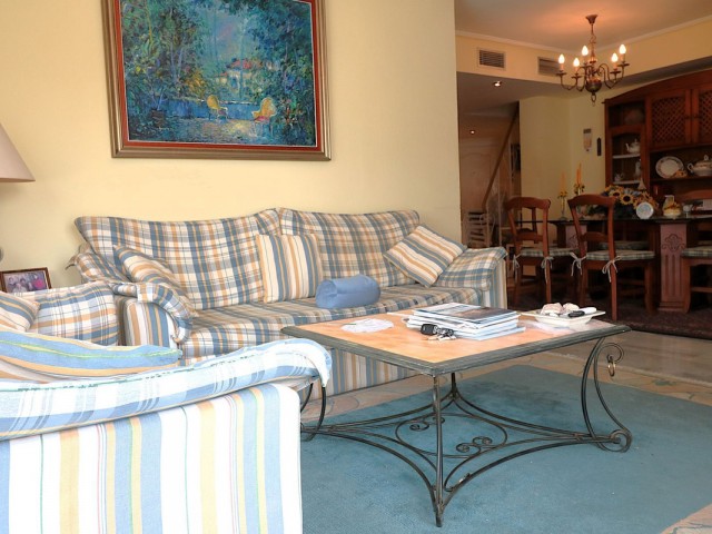 4 Schlafzimmer Apartment in Bel Air