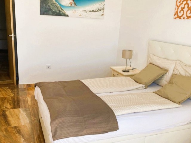 3 Bedrooms Villa in Estepona