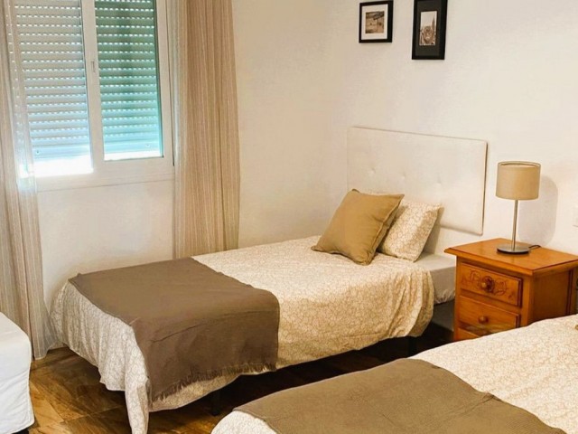 3 Bedrooms Villa in Estepona