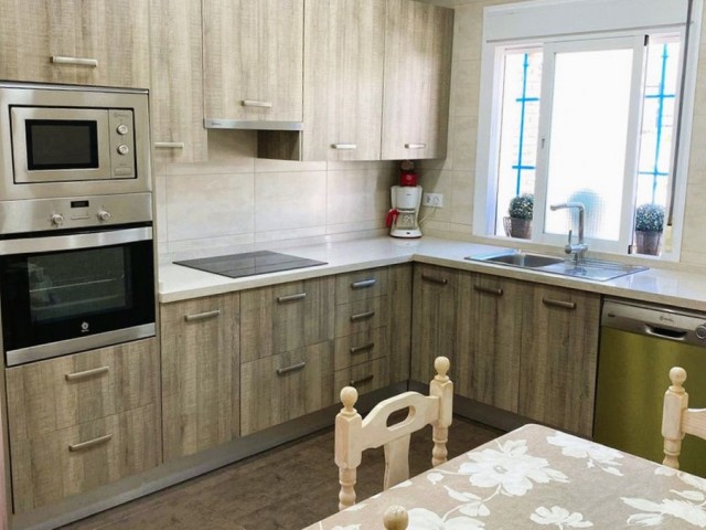 3 Bedrooms Villa in Estepona