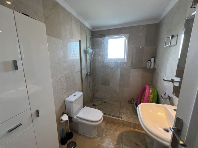 3 Bedrooms Townhouse in El Paraiso