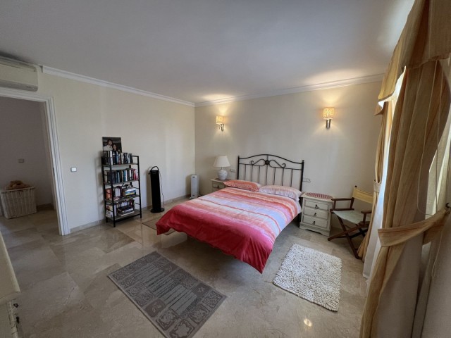 3 Bedrooms Townhouse in El Paraiso