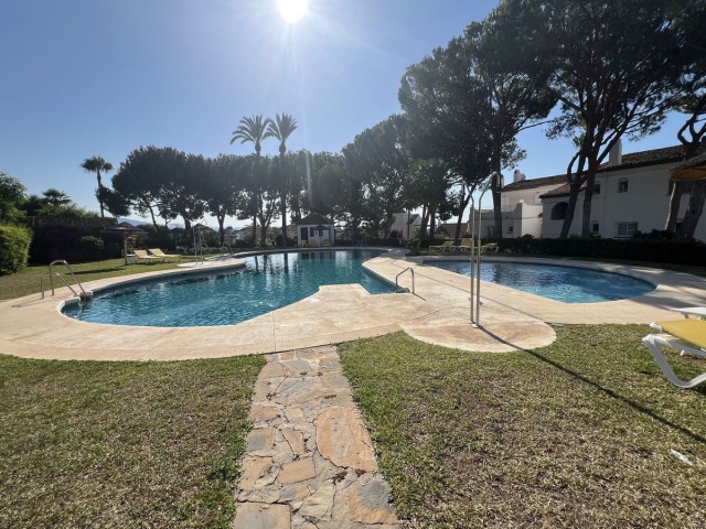 3 Bedrooms Townhouse in El Paraiso