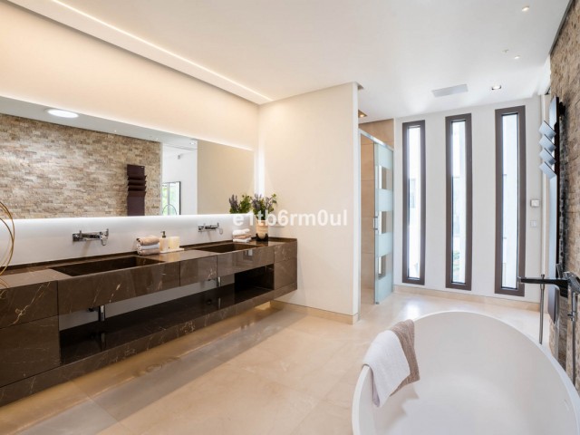 6 Bedrooms Villa in La Quinta