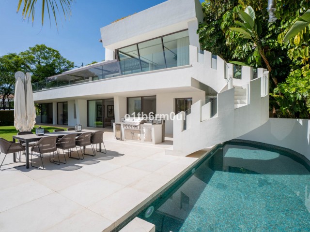 6 Bedrooms Villa in La Quinta