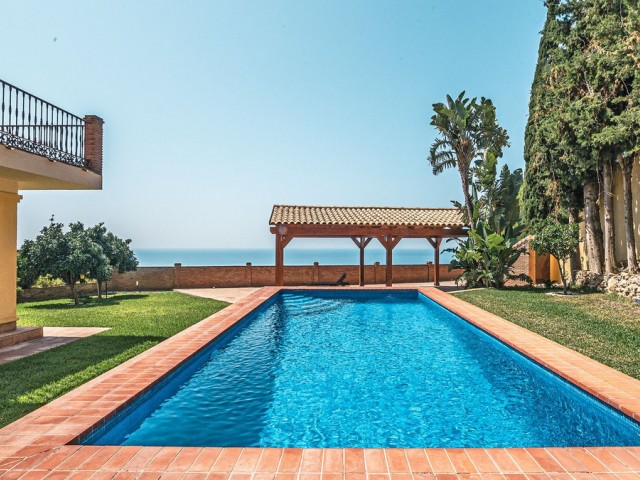 Huvila, La Capellania, R4355953