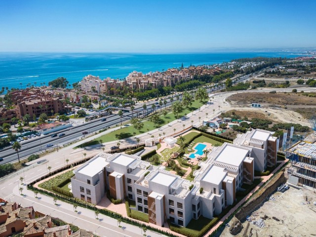 2 Bedrooms Apartment in Estepona