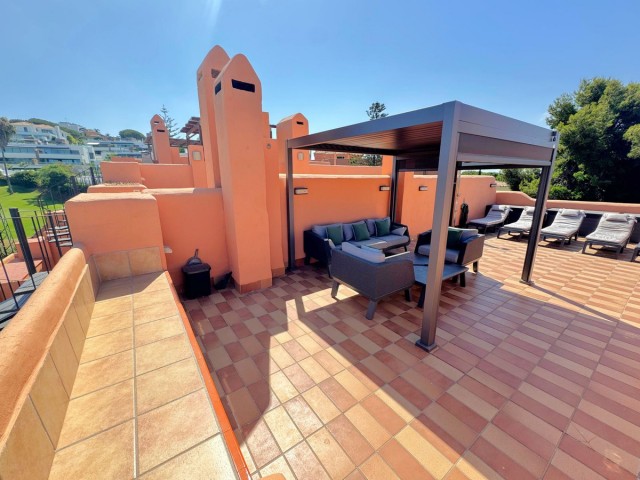 5 Slaapkamer Rijtjeshuis in Artola