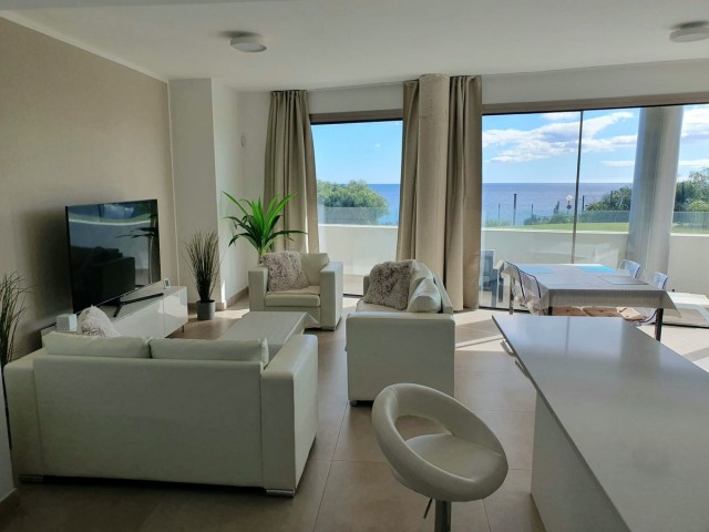 Appartement avec 3 Chambres  à Mijas
