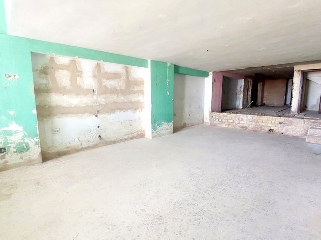 Commercial, Los Boliches, R5073229