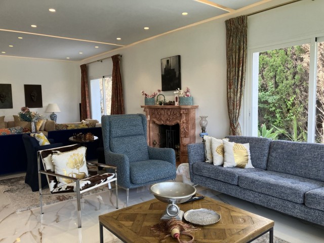 6 Soveroms Villa i Puerto Banús