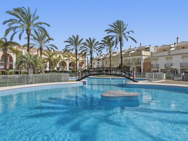 Rivitalo, Bahía de Marbella, R5078884