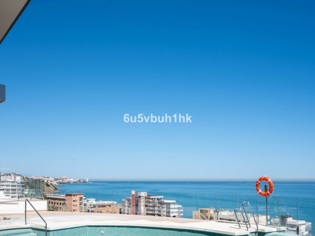 2 Bedrooms Apartment in Fuengirola