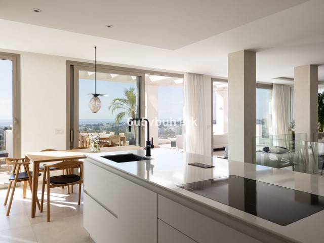 Huoneisto Marbella - R5080681