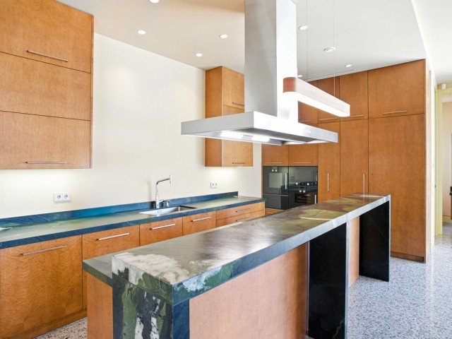 Villa avec 5 Chambres  à Elviria