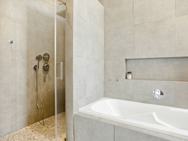 Villa avec 5 Chambres  à Elviria