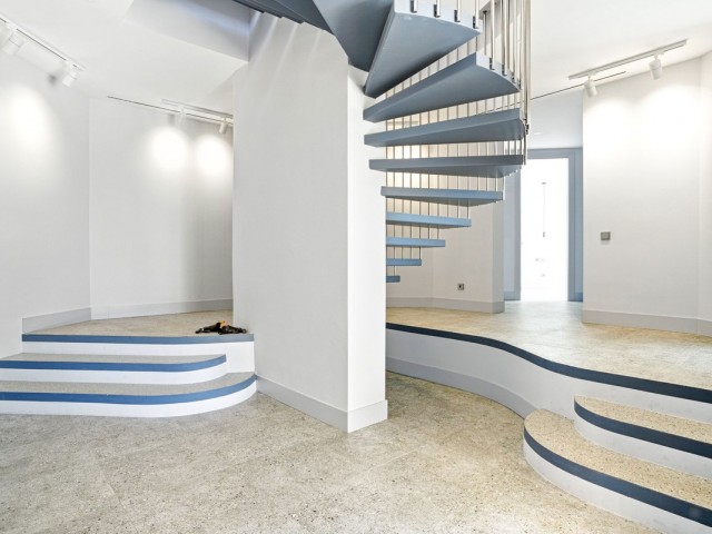 Villa avec 5 Chambres  à Elviria