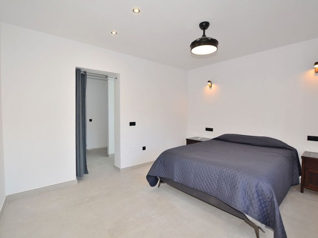 Villa avec 5 Chambres  à El Coto