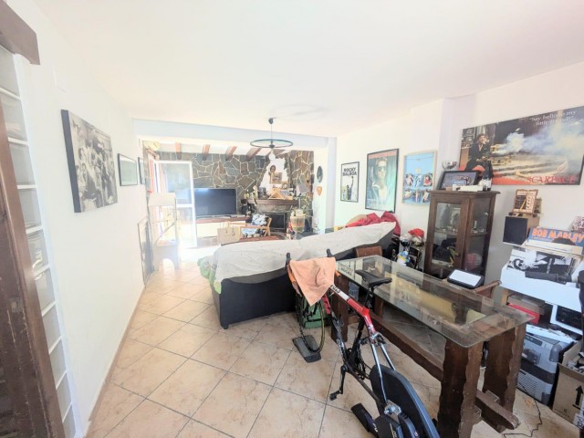 3 Schlafzimmer Reihenhaus in El Pinillo