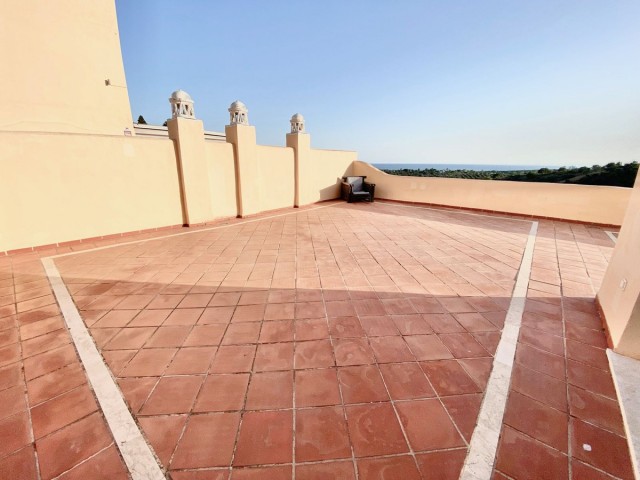 Appartement avec 3 Chambres  à Elviria