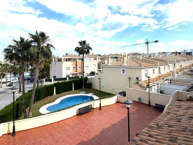 4 Bedrooms Townhouse in Torremolinos