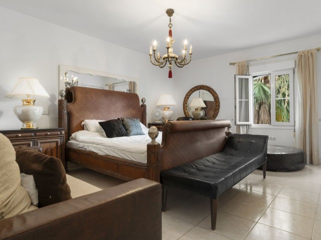 Appartement avec 2 Chambres  à Puerto Banús