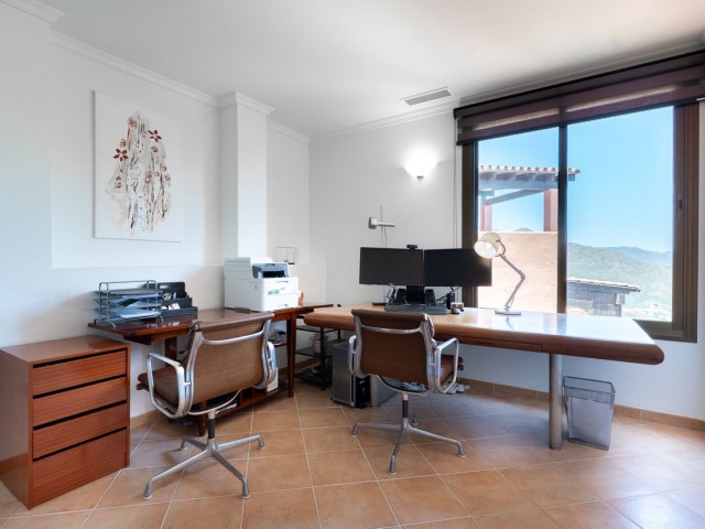 3 Bedrooms Apartment in La Mairena
