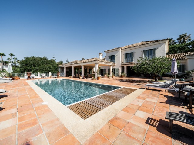 9 Bedrooms Villa in Sotogrande