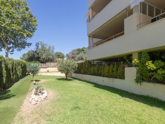Apartment, Elviria, R5111278