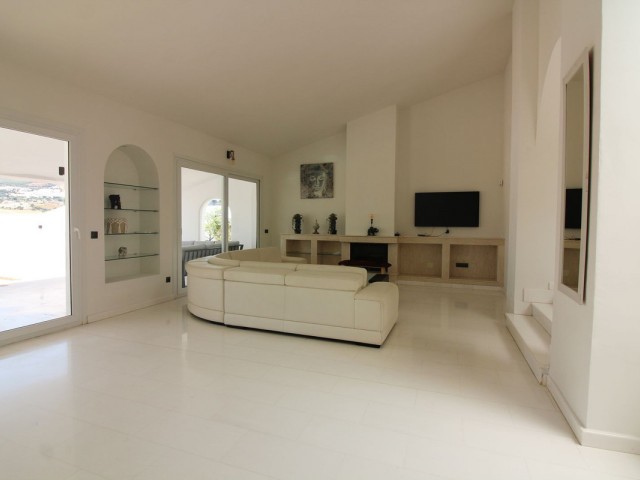 3 Bedrooms Villa in Benalmadena