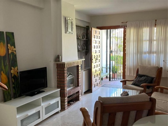 4 Bedrooms Townhouse in Calahonda