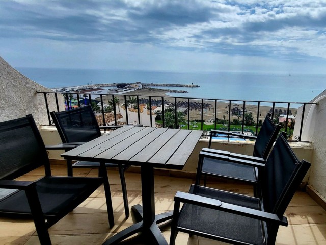 2 Schlafzimmer Apartment in Puerto de Cabopino