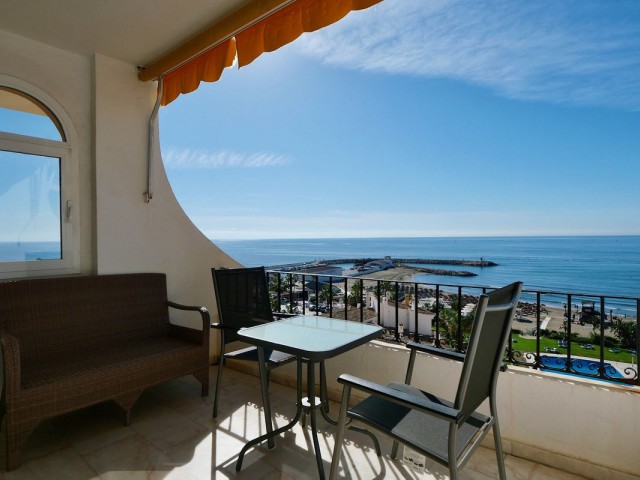 Appartement avec 2 Chambres  à Puerto de Cabopino