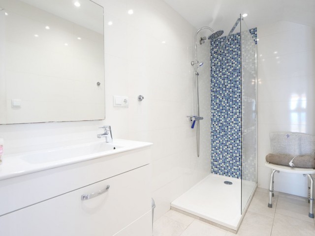 Appartement avec 2 Chambres  à Puerto de Cabopino