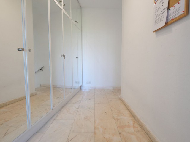Appartement avec 2 Chambres  à Puerto de Cabopino