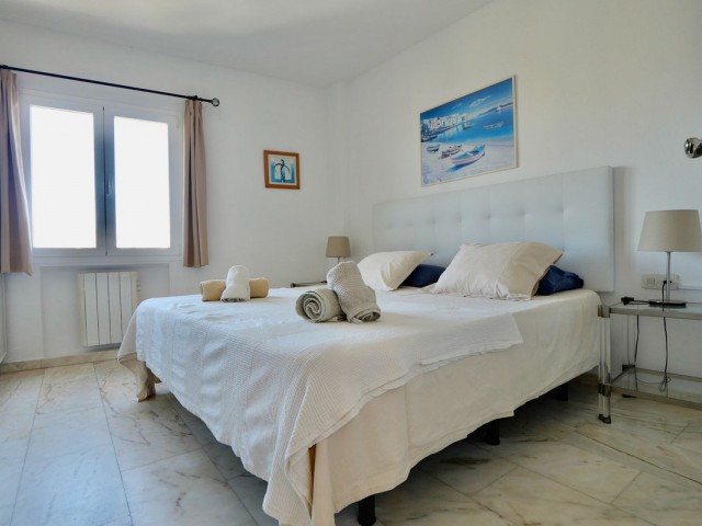 Appartement avec 2 Chambres  à Puerto de Cabopino