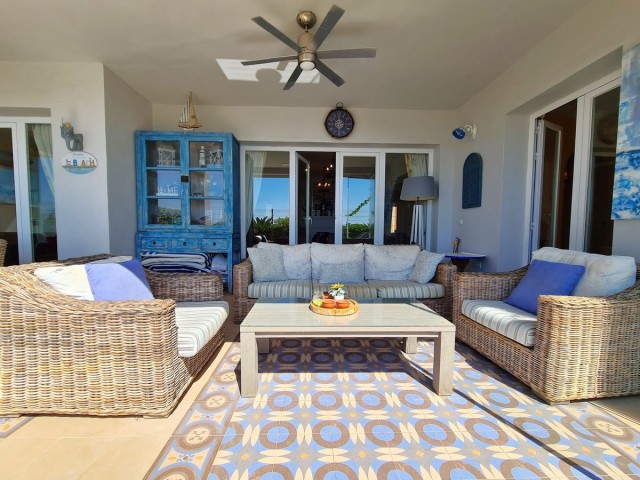 3 Bedrooms Apartment in Casares Playa