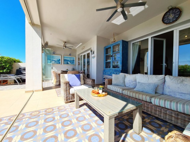 3 Bedrooms Apartment in Casares Playa