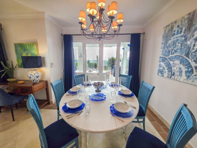 3 Bedrooms Apartment in Casares Playa