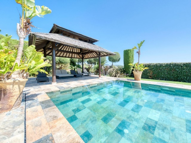 5 Makuuhuoneen Huvila Sotogrande