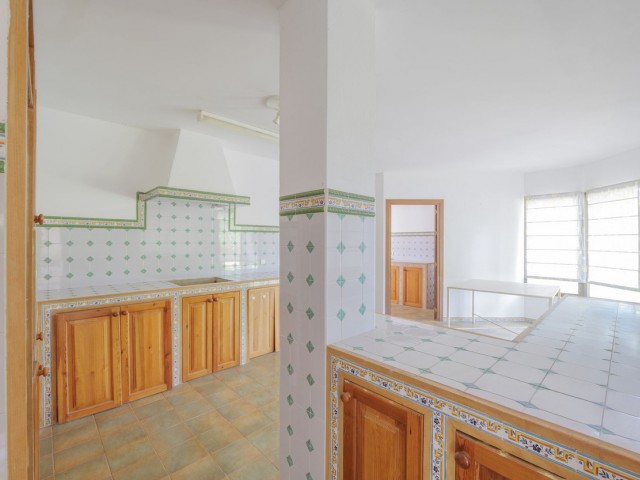 Villa avec 6 Chambres  à San Roque Club