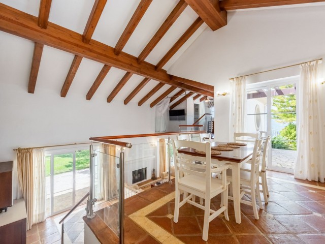 Villa avec 3 Chambres  à Istán