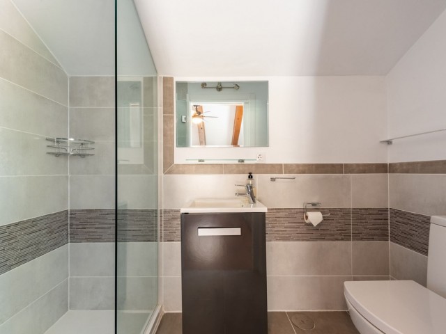 Villa avec 3 Chambres  à Istán
