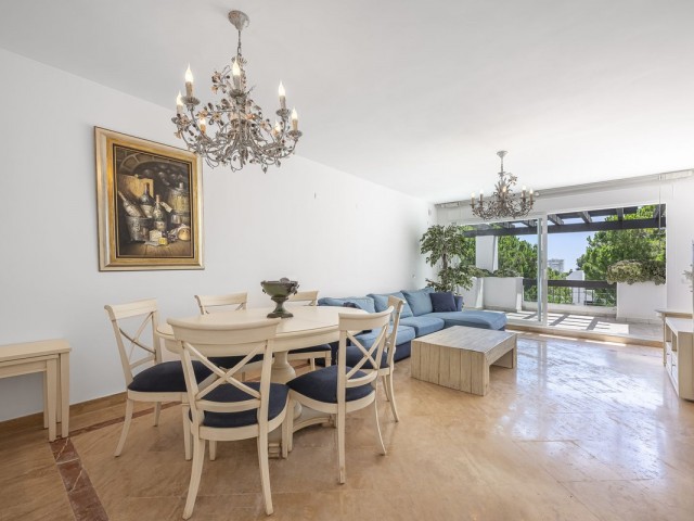 Penthouse avec 2 Chambres  à Río Real