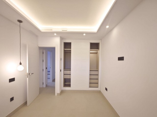 4 Bedrooms Villa in El Coto