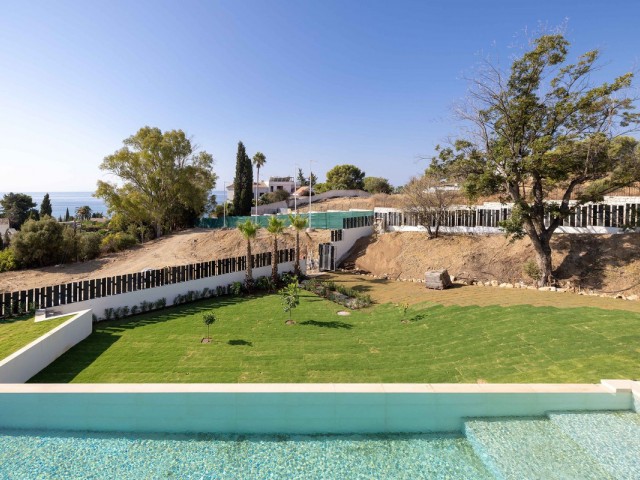 7 Bedrooms Villa in Benalmadena