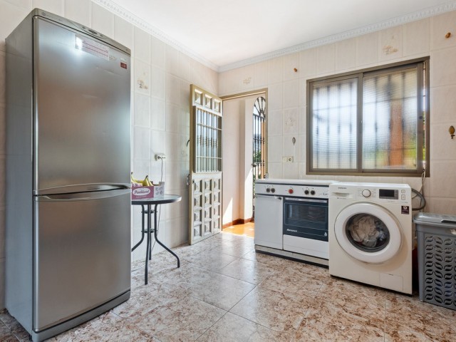 Villa, Alhaurín de la Torre, R5131033