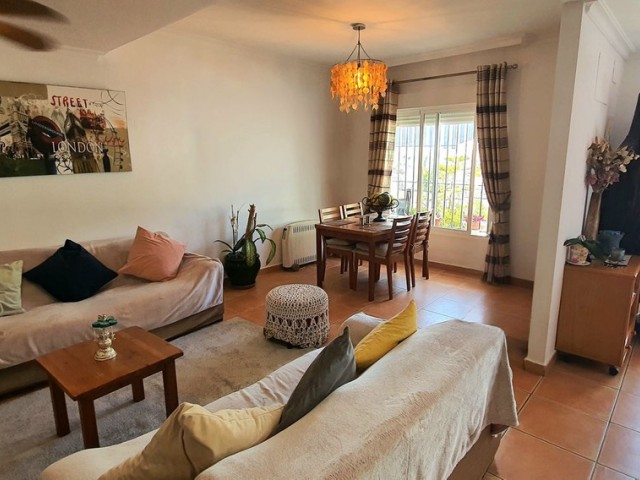 4 Bedrooms Townhouse in Fuengirola